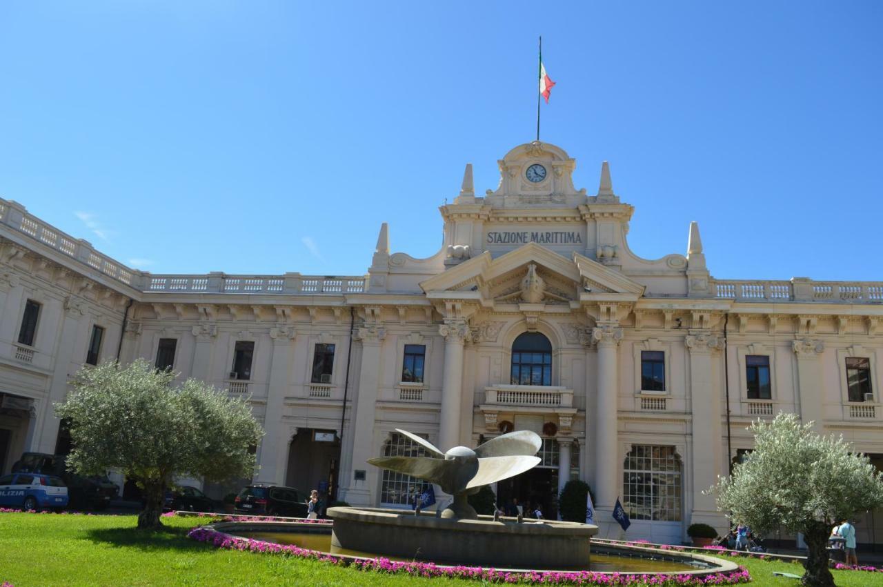 La Lanterna Apartment Genova Kültér fotó